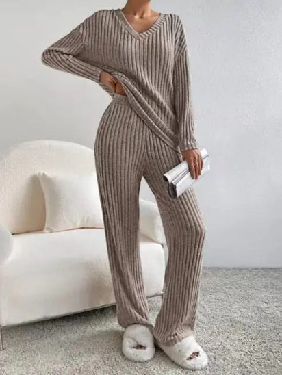 Komfrt Knitted Two Piece Set Outfit